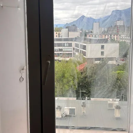 24m2 Genoble * Grenoble