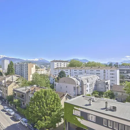 Le Flaubert Lumineux Avec Vue Montagne Grenoble